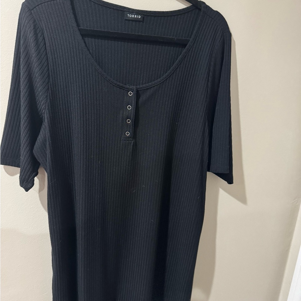 Torrid Black Ribbed Button Top - image 1